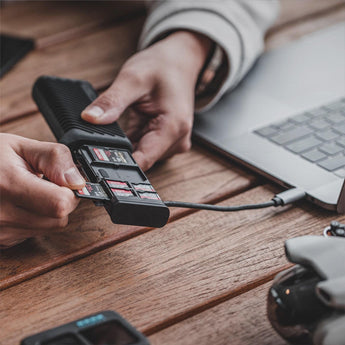 PGYTECH CreateMate High Speed Rugged Memory Card Reader Case USB C SD Black - CEN