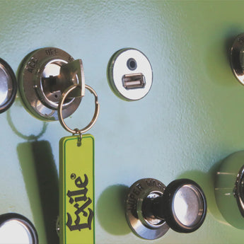 RetroSound Chrome Panel & Dash Mount USB-A & USB-C Extension Harness 1.3m Cable - CEN