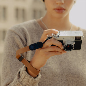 Peak Design Cuff Leather Tan Camera Wrist Strap with Quick Release Anchors