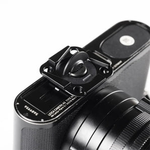 Peak Design Field Plate Quick Release Tripod Mount for Mirrorless Camera & DSLR