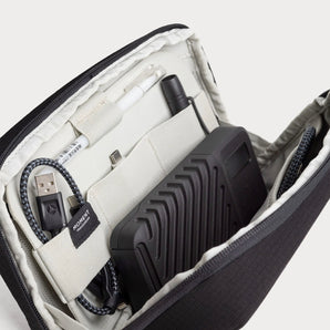 Moment Everything Tech Organiser Camera Accessories Travel Pouch Bag Black - CEN