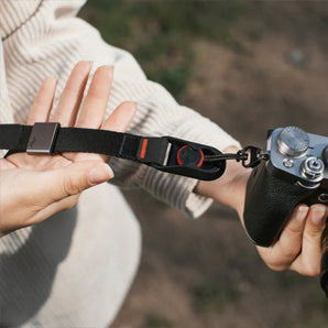 Peak Design Cuff Black Camera Wrist Strap with Quick Release Anchors